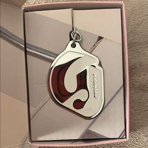 Glossier Member’s Keychain